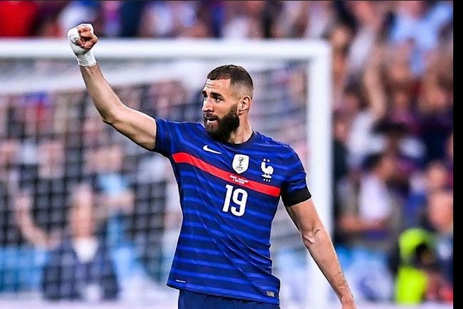 Prancis Kalah, Karim Benzema Tak Bermain di Piala Dunia tapi Bikin Putusan Mengejutkan: Cerita Kita Berakhir