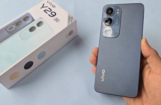 Vivo Y29 5G: Diuspport Baterai 5.500 mAh dengan Fast Charging 44 Watt