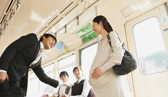 8 Ciri-ciri Sikap Orang yang Rendah Hati Menurut Psikolog