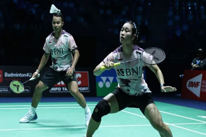 Unggul di Gim Pertama, Rehan Naufal/Lisa Ayu Gagal Juara Hylo Open 2023