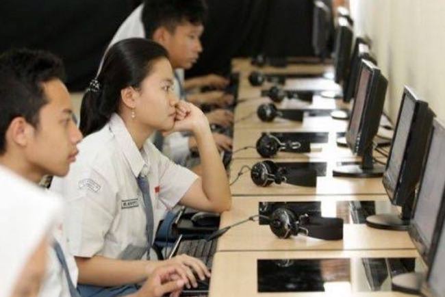 Tak Lama Lagi Ujian Satuan Pendidikan Jenjang SMA, Sekolah Boleh Pilih Tes Komputer atau Berbasis Kertas 