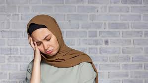 Ternyata ini Penyebab Pusing saat Berpuasa dan Cara Mengatasinya