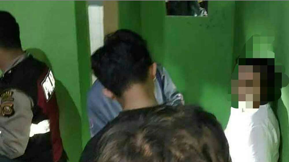 Operasi Pekat Pol PP Empat Lawang Dapati Pasangan Tanpa Busana Sembunyi di Kamar Mandi Hotel Aceng 