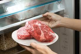 4 Tips Tepat Menyimpan Daging di Kulkas Agar Tetap Awet dan Higienis
