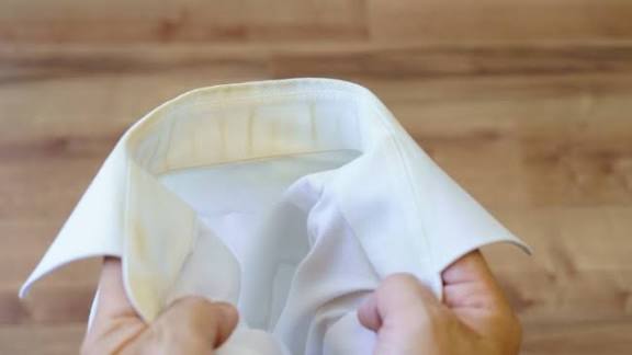 Simak! Ini Cara Mudah Mengatasi Pakaian Putih dan Menghilangkan Noda Kuning 