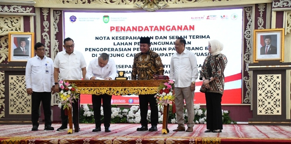Danrem 044/Gapo Hadiri Penandatanganan Nota Kesepakatan Pembangunan dan Pengoperasian Pelabuhan Palembang