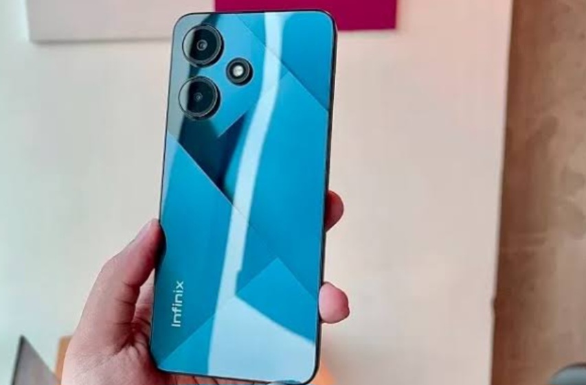 Infinix Hot 30 Play: Performa Gacor dengan Harga Terjangkau