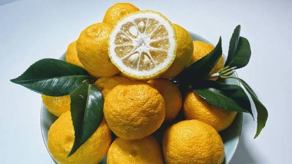 Tips Menggunakan Sitrun untuk Mengatasi Noda pada Pakaian