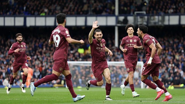 Liga Inggris 2024-2025 - City Permalukan Everton 2-0 di Depan Publik