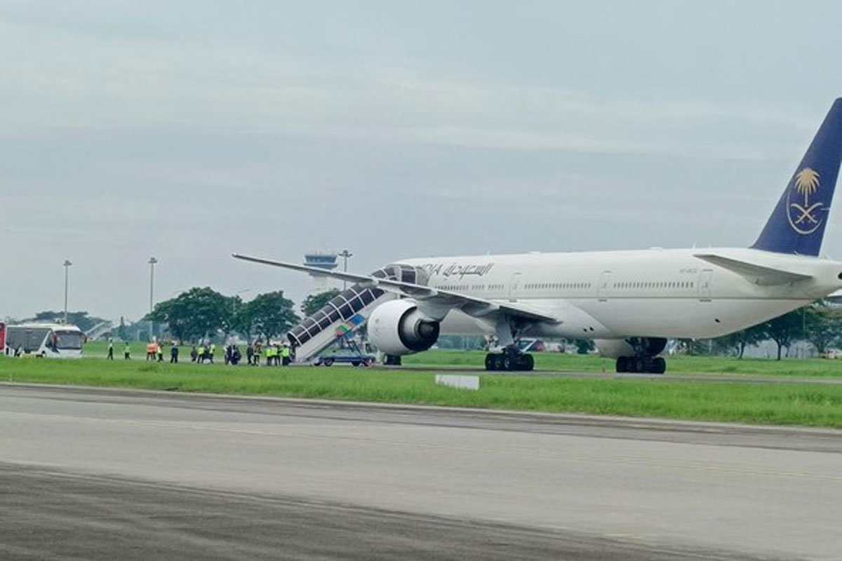 Terima Ancaman Bom, Saudia Airlines Mendarat Darurat di Bandara Kualanamu