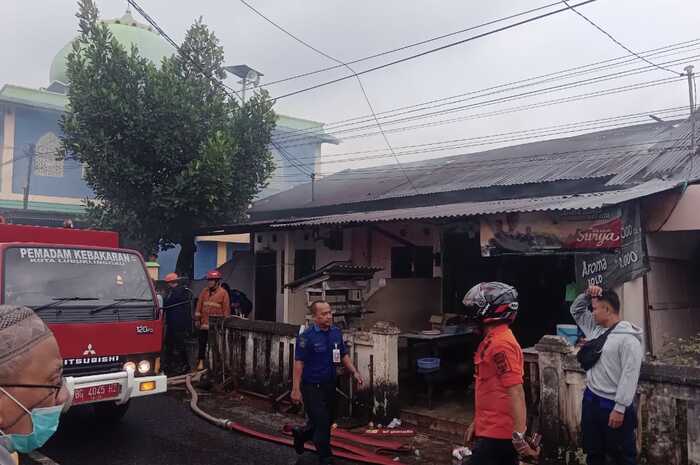 Si Jago Merah Mengamuk di Lubuklinggau, Rumah-Bedeng Hangus