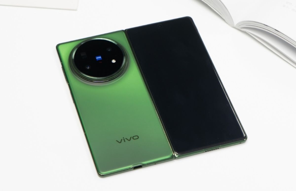 Vivo X Fold5 : Ditenagai Performa Tinggi Berkat Chipset Snapdragon 8 Gen 3 