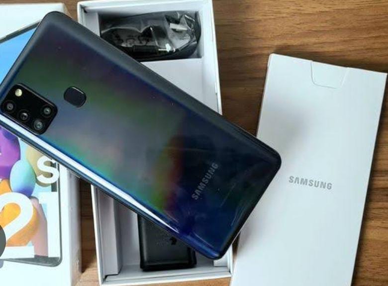 Samsung Galaxy A21s Terjun Bebas, HP Entry Level yang Dilengkapi Kamera Ultrawide dan Performa Tangguh