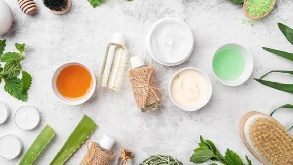 Simak! Inilah 5 Jenis Produk Kecantikan yang Tidak Boleh Disimpan di Kamar Mandi