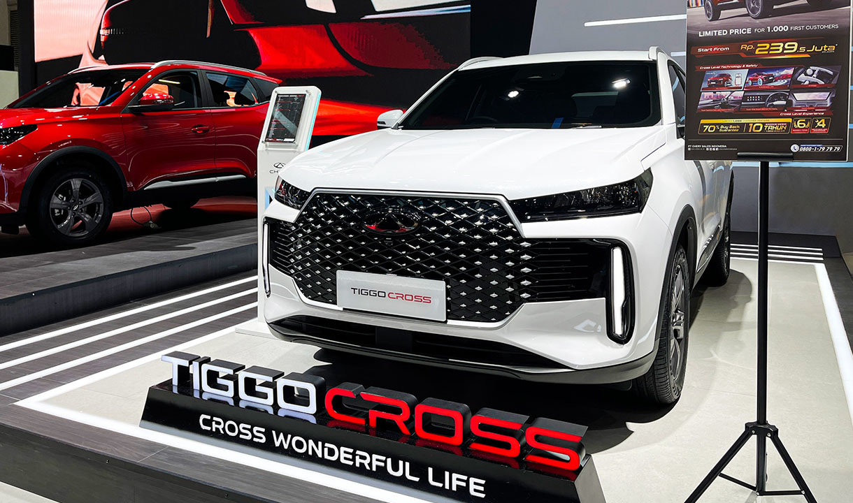 Chery Tiggo Cross Tampil Gagah dan Memukau di IIMS 2025, ini Spesifikasi dan Harganya