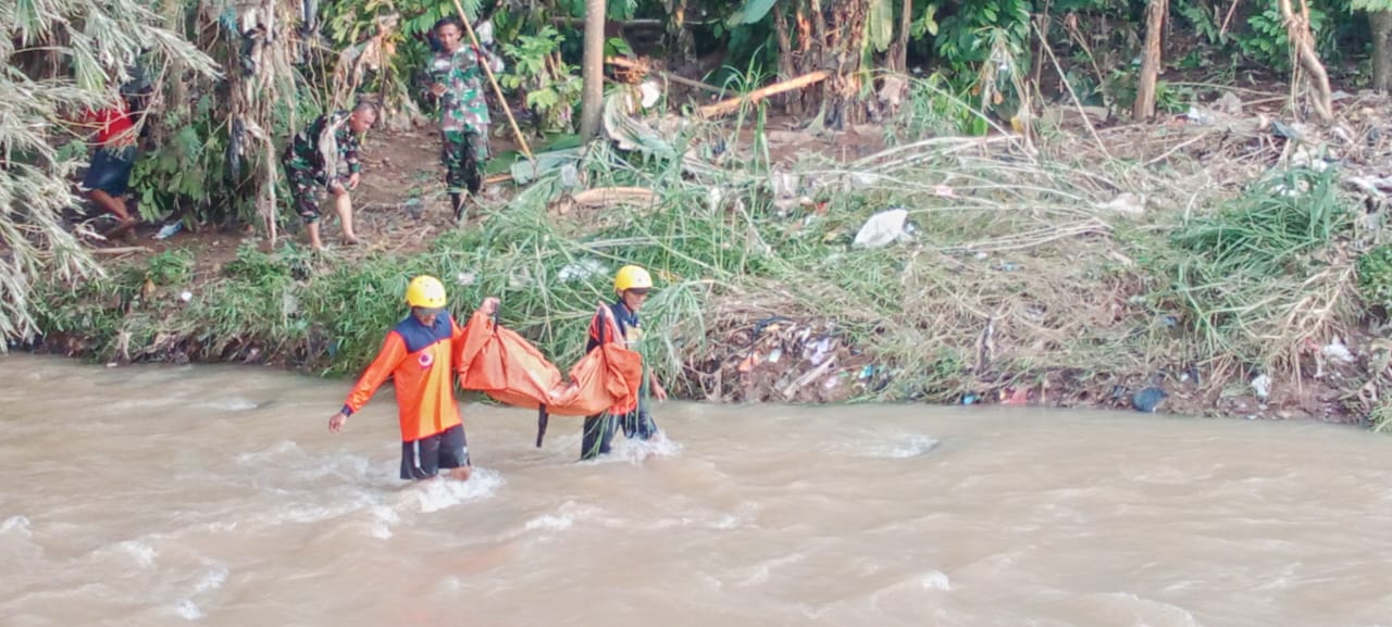 Bocah 4 Tahun Tewas Terseret Arus Sungai Mesat Lubuklinggau, Ditemukan Telungkup dalam Tumpukan Bambu