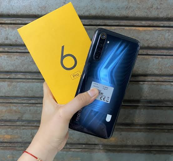 Realme 6 Pro Banting Harga, Dibekali Snapdragon 720G Cocok Banget Buat Main Game