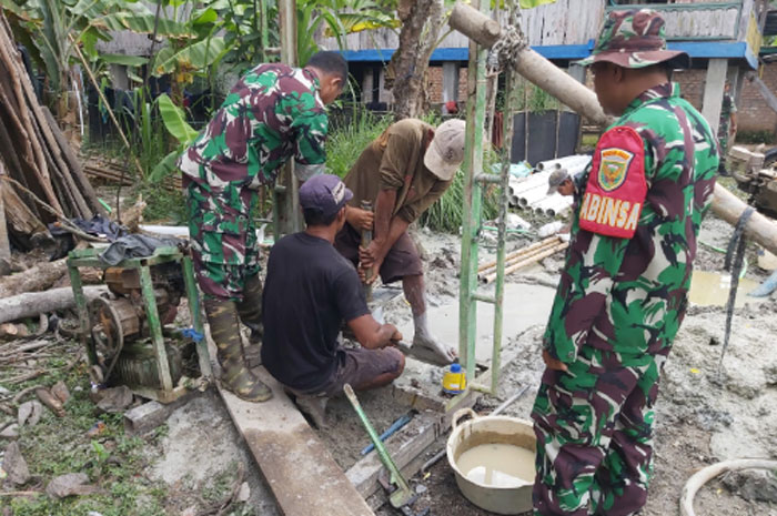 TNI Manunggal, Kodim 0402 OKI Bangun Sumur Bor di Kecamatan Tanjung Lubuk