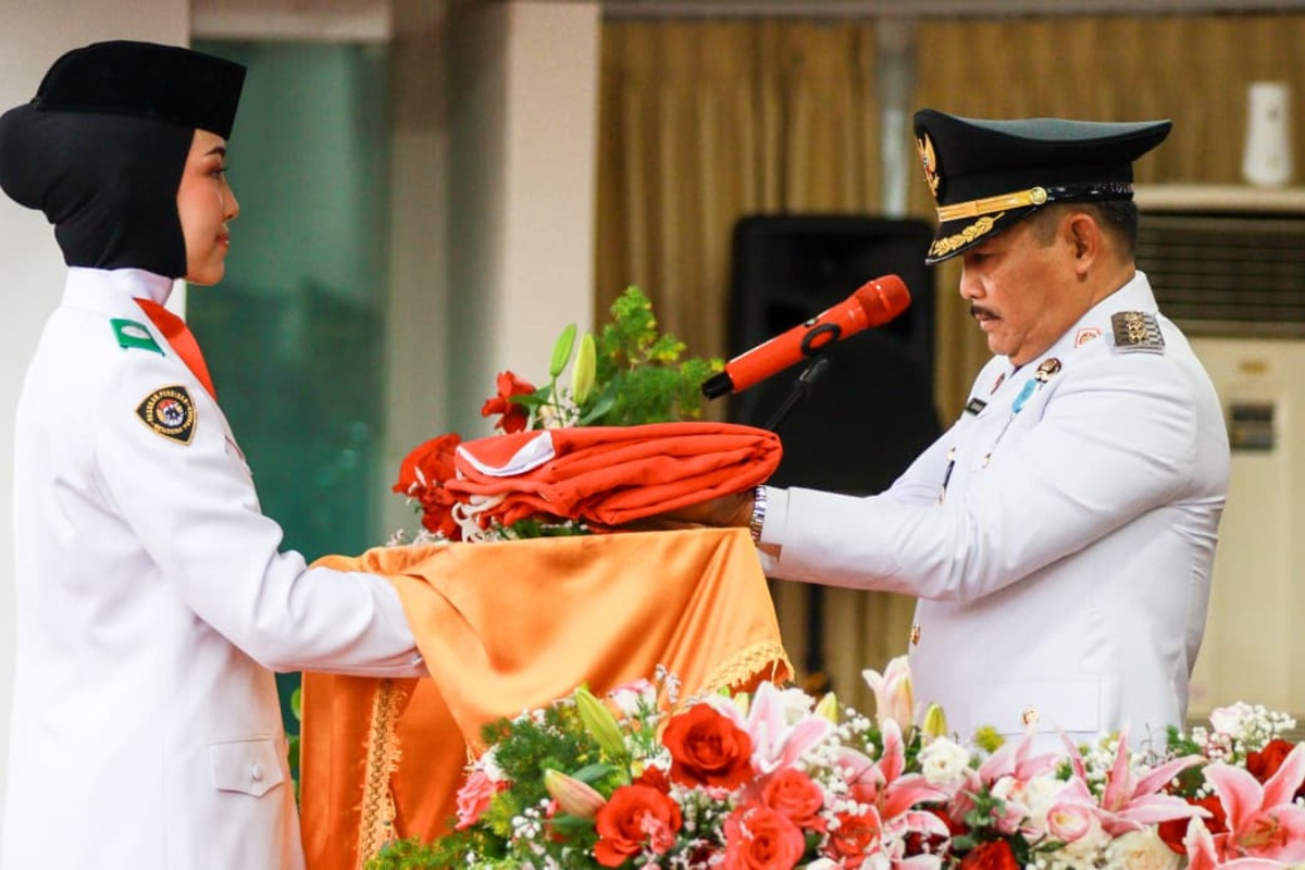 Upacara Penurunan Bendera HUT Kemerdekaan RI di Muba Berlangsung  Khidmat