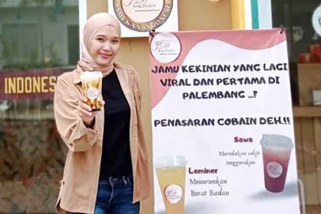 Melihat Usaha Jamu Kekinian ala Dewi Novita Sari, Kombinasikan dengan Boba, Bermula Sulitnya Mendapatkan Jamu