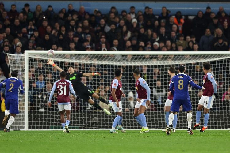Piala FA: Chelsea Gunduli Aston Villa 3-1