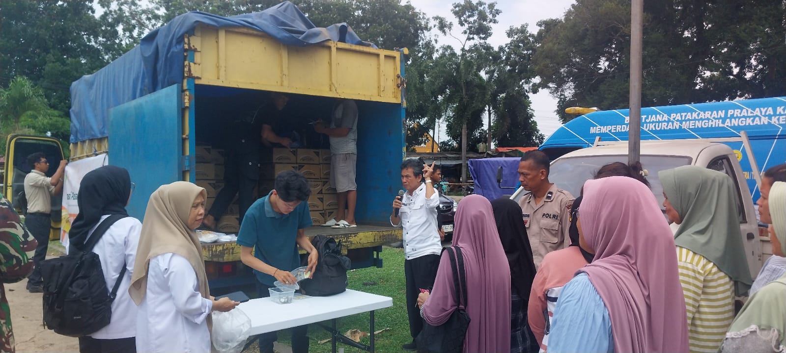 Pasar Murah Siapkan100 Paket,  Polsek Tanjung Batu Amankan Kegiatan Disperindag Ogan Ilir