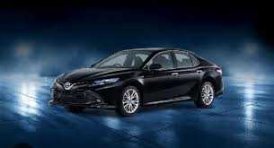 Mobil Toyota Camry 2.5 V AT : Tawarkan Performa Bertenaga dan Interior Mewah
