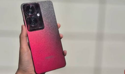 OPPO F25 Pro Smartphone Mid Range yang Jadi Favorit