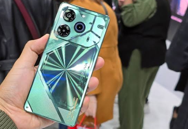 Intip Spesifikasi dan Harga Tecno Pova 6 Pro 5G, Dibekali Layar AMOLED dan Kamera Utama 108 MP