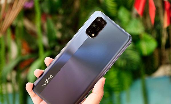 Harga Realme 7 Pro Turun Drastis, Kamera Sensor Sony 64 MP dengan Pelindung Corning Gorilla Glass 3 Plus