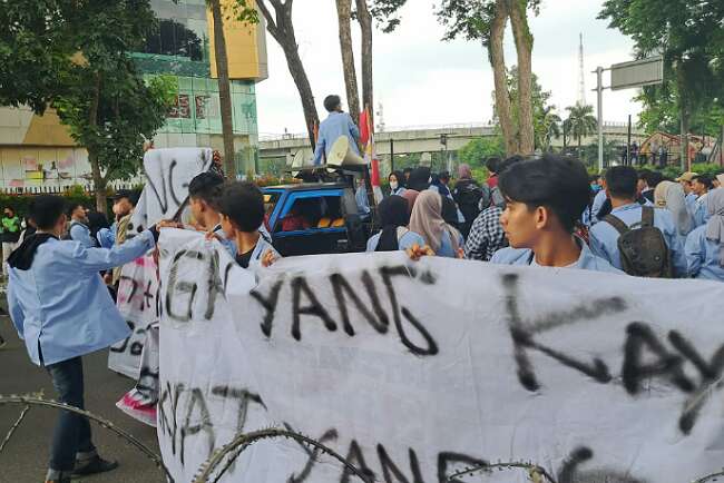 Mahasiswa Palembang Bersikap, Tolak Kenaikan BBM yang Menyengsarakan Rakyat