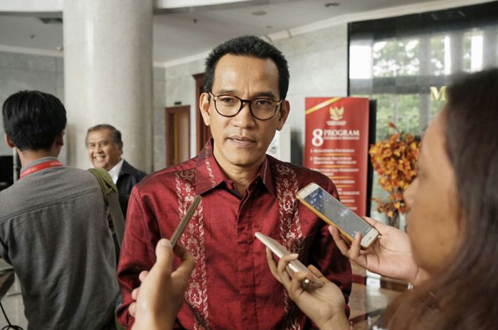 Beredar Kabar Pakar HTN Refly Harun Meninggal