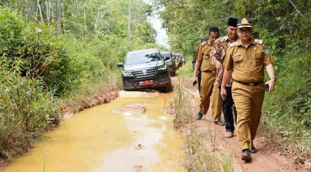 Kerusakan Jalan Kuang Dalam-Beringin Dalam  Ogan Ilir Nasibmu Kini, Sudah Berlangsung Puluhan Tahun