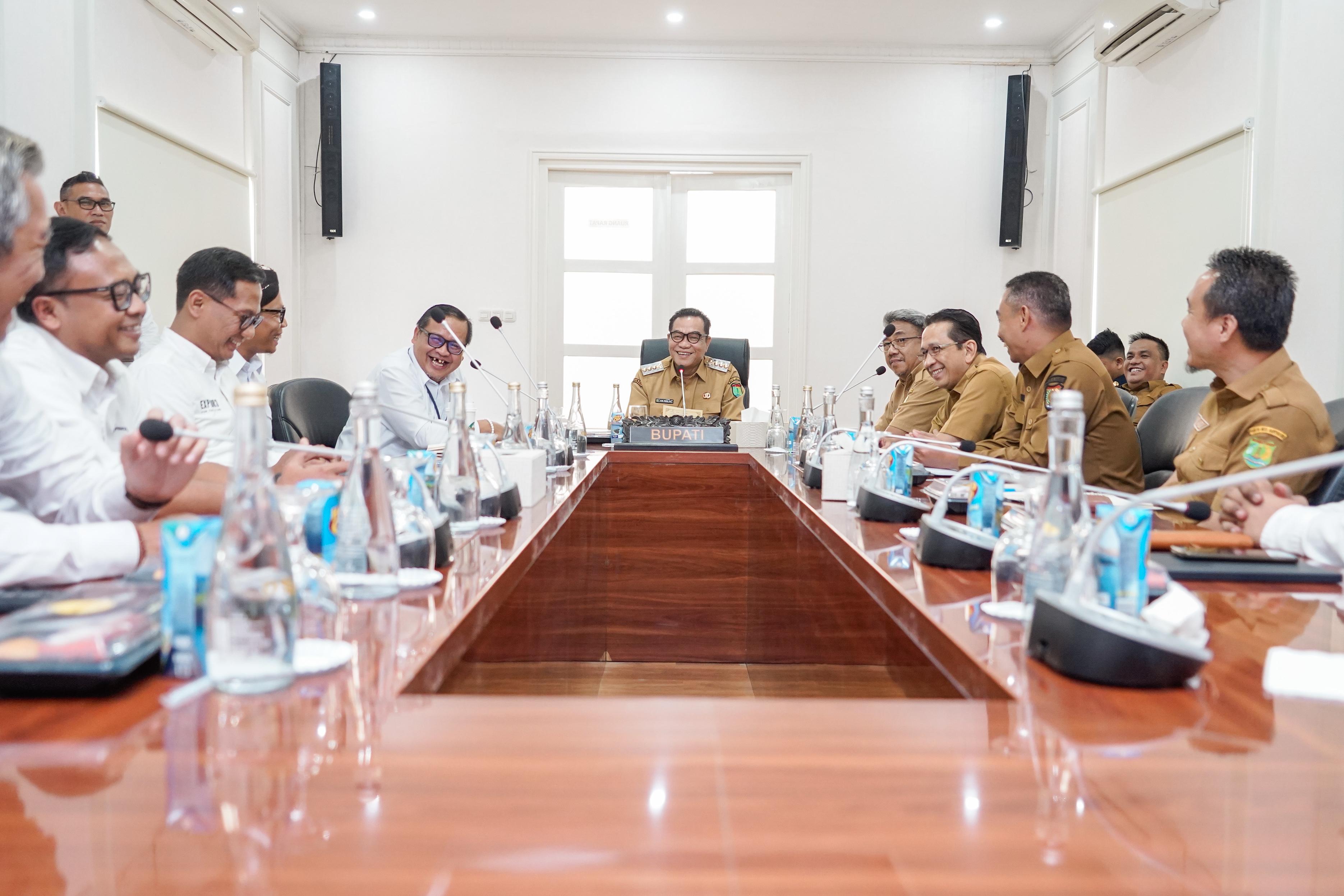 Bupati MUBA Bahas Program Hulu Migas 2025