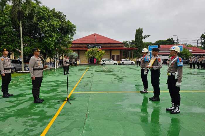 Pimpin Upacara PTDH, Kapolres Mura Berikan Nasihat Bijak, ini Isinya