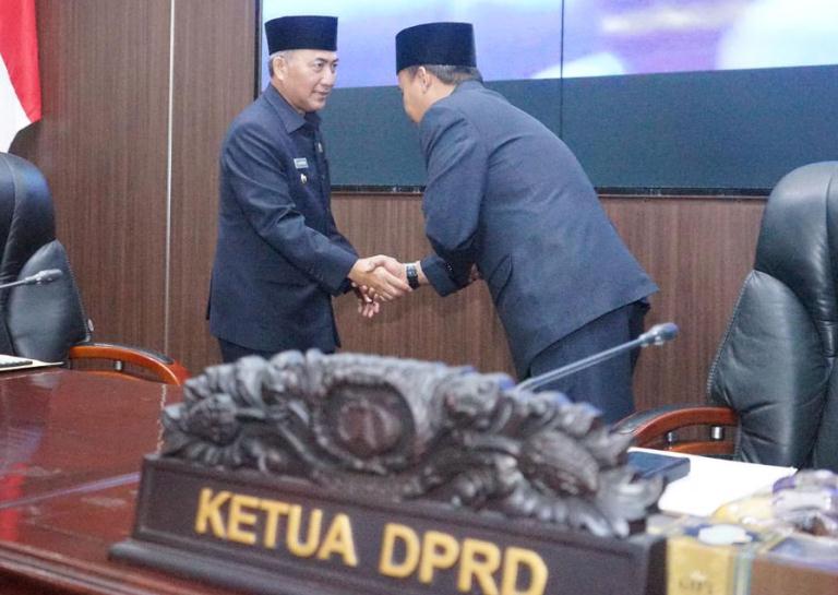 Pj. Bupati-DPRD Muba  Bahas 3 Raperda 