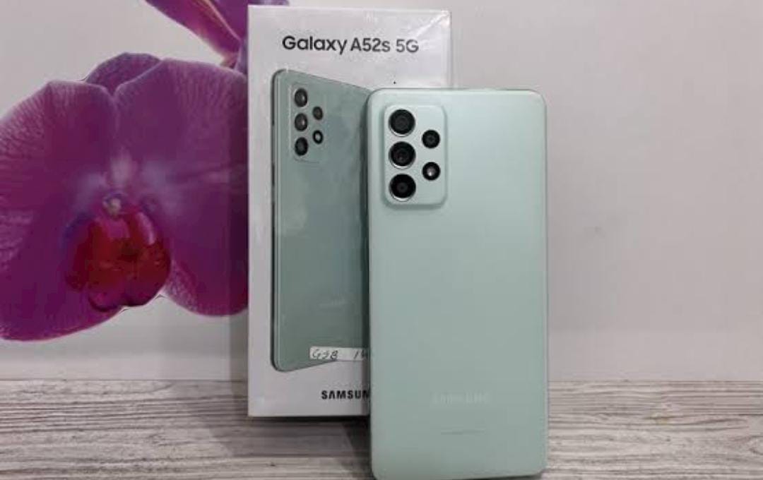 Samsung Galaxy A52s Banting Harga, Yakin Belum Mau Ganti Smartphone?
