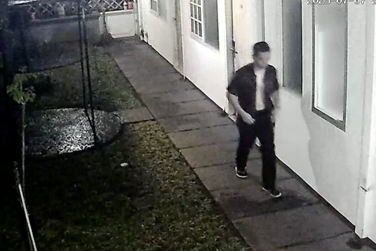 Sebelum Ditemukan Tewas, Diplomat Muda Sempat  Naik Rooftop Gedung Kemlu 