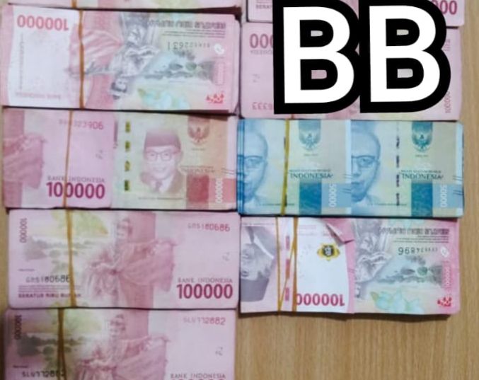 Congkel Kaca Ventilasi Kamar, Pencuri ini Angkut Koper Berisikan Uang Rp 450 Juta