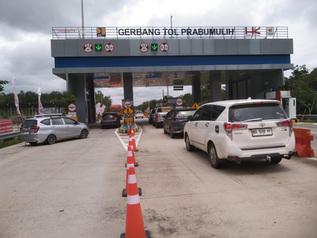 12.626 Kendaraan Melintasi Tol Palinpra Selama Liburan Nataru