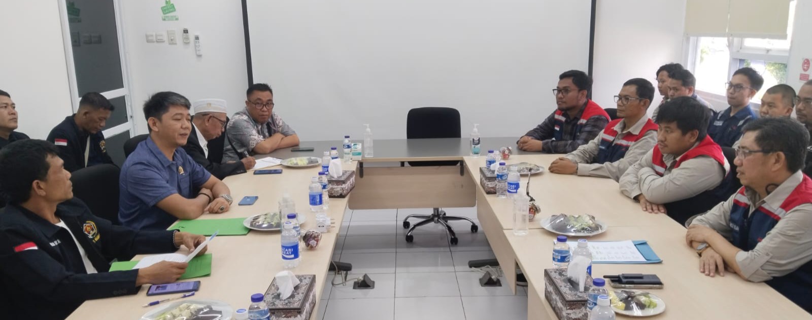 PT Hutama Karya-PWI Ogan Ilir Jalin Kolaborasi  Informasi Keselamatan Berkendara di Jalan Tol