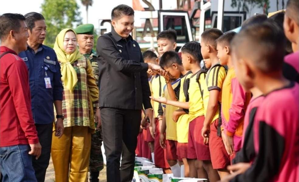 Bupati Panca Launching Field Trip Siswa  TK, SD dan SMP