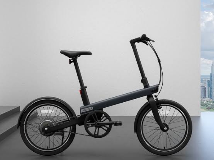 Sepeda Listrik QiCycle EC1 Meluncur, Smart Bike yang Kokoh dan Mudah Dibawa Kemana-mana 