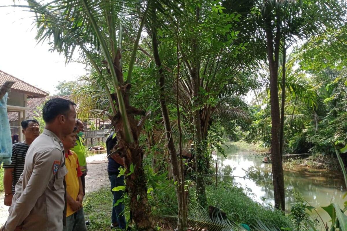 Kakak Beradik Berenang di Sungai Batang Hari Prabumulih, 1 Meninggal