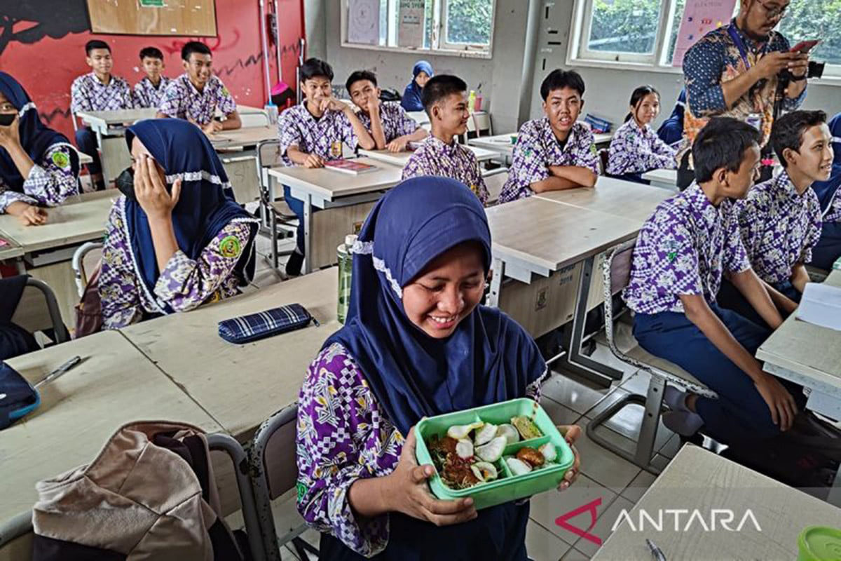 P2G Tolak Penggunaan Dana BOS untuk Makan Siang Gratis Siswa, ini Alasannya