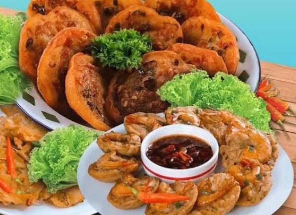 5 Makanan yang Seharusnya Dihindari Saat Menstruasi 