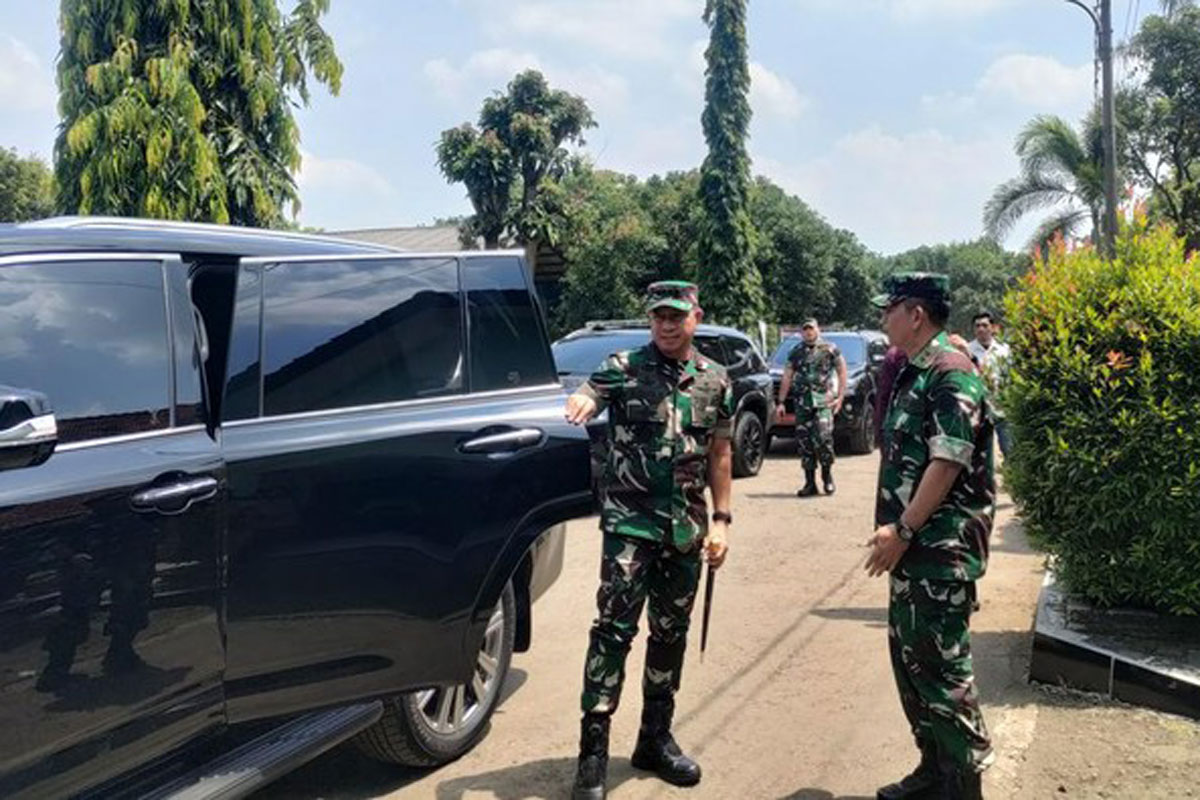 Panglima TNI Kunjungi Gudang Amunisi Kodam Jaya yang Terbakar