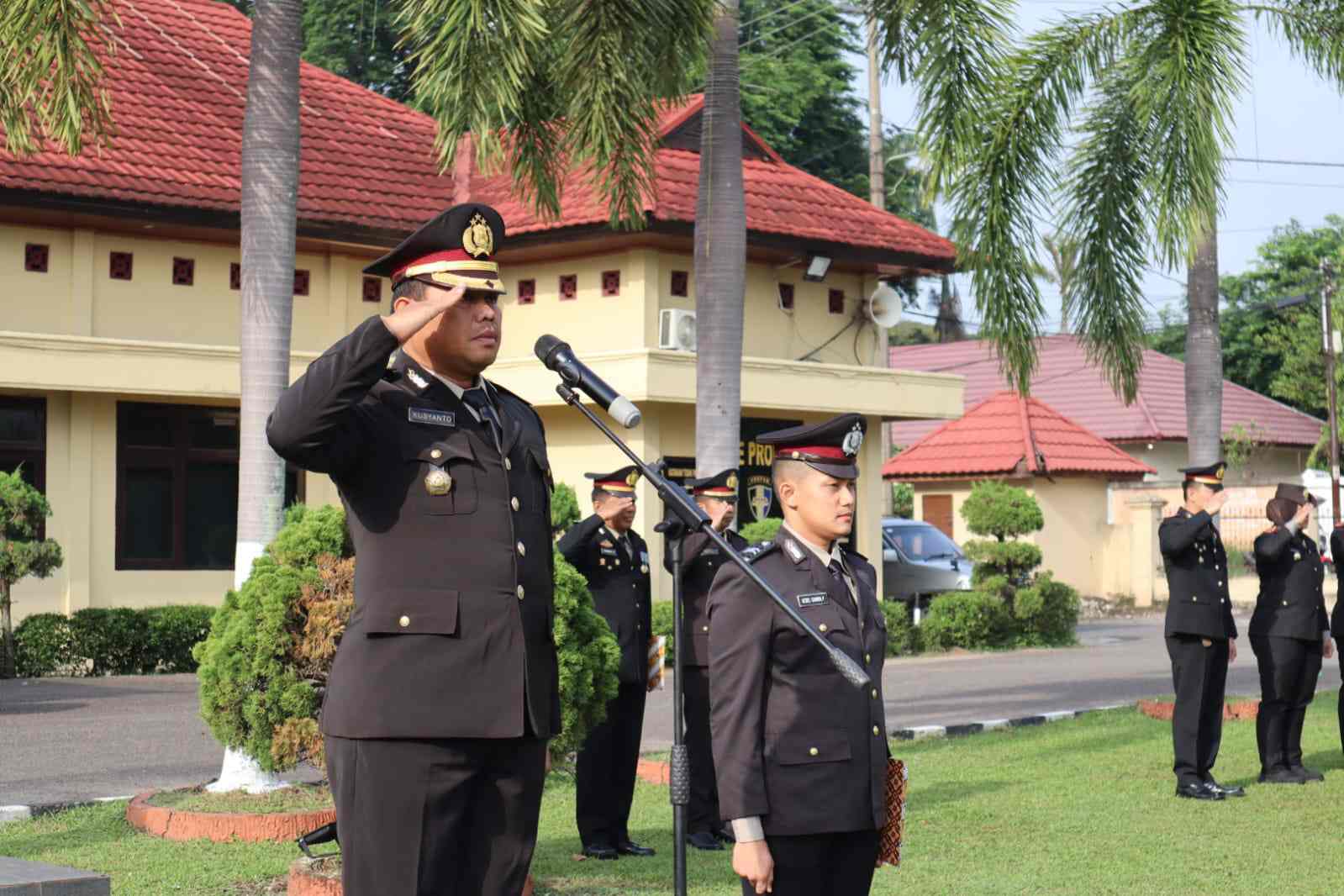 Semangat Pahlawan Tetap Hidup, Polres Ogan Ilir  Upacara Peringatan Hari Pahlawan