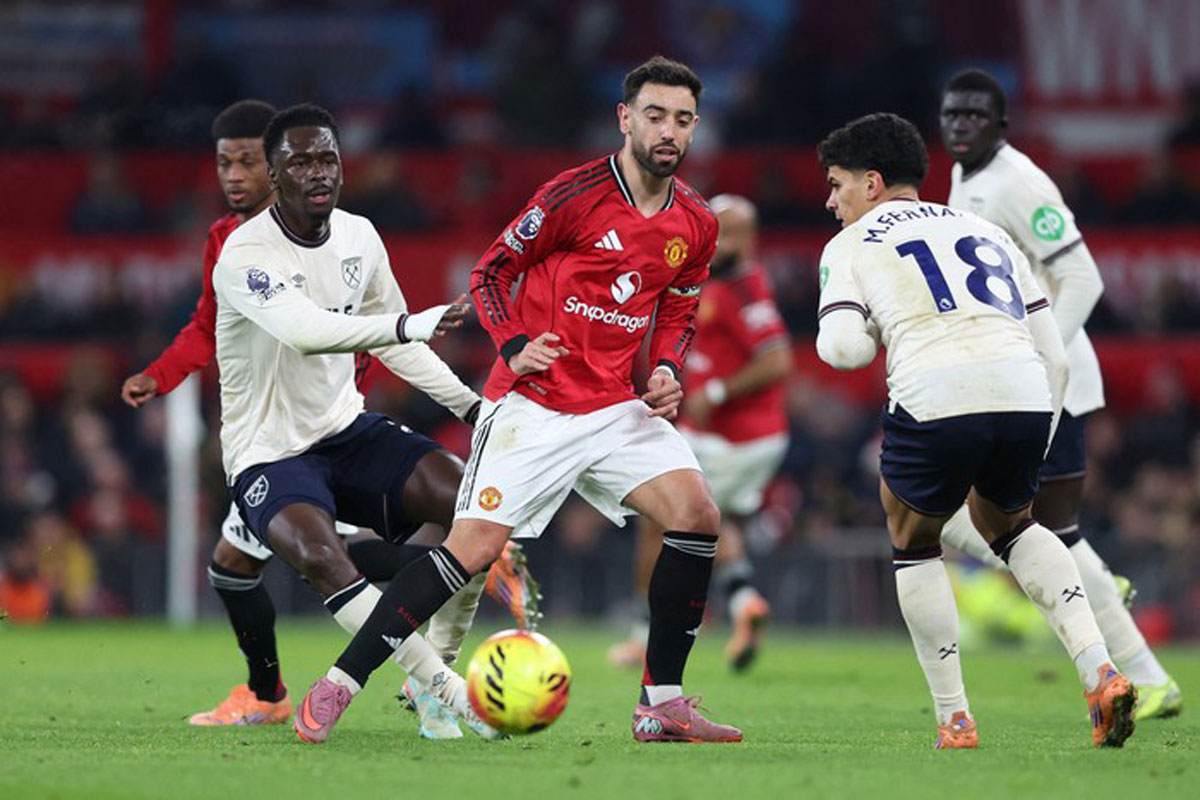 MU Gagal Raih Poin Penuh Menjamu West Ham United