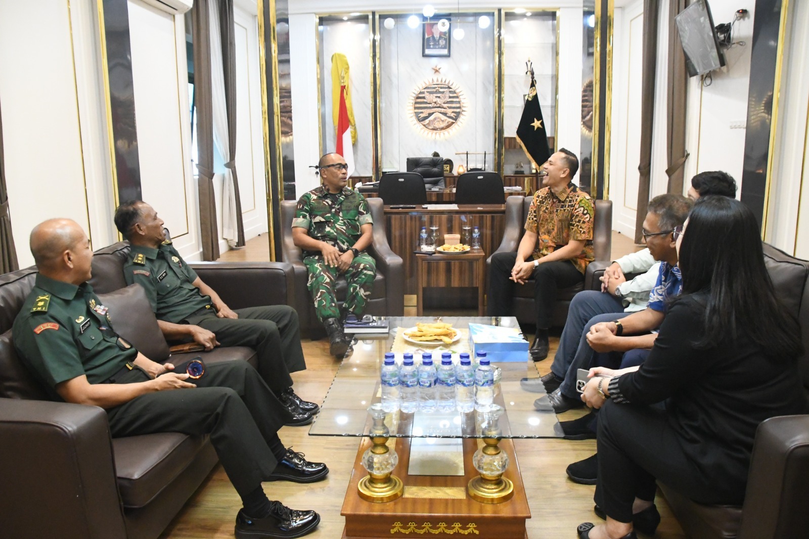 Danrem 044/Gapo Terima Kunjungan Silaturahmi Wakil Kepala Wilayah Bank Mandiri Sumsel